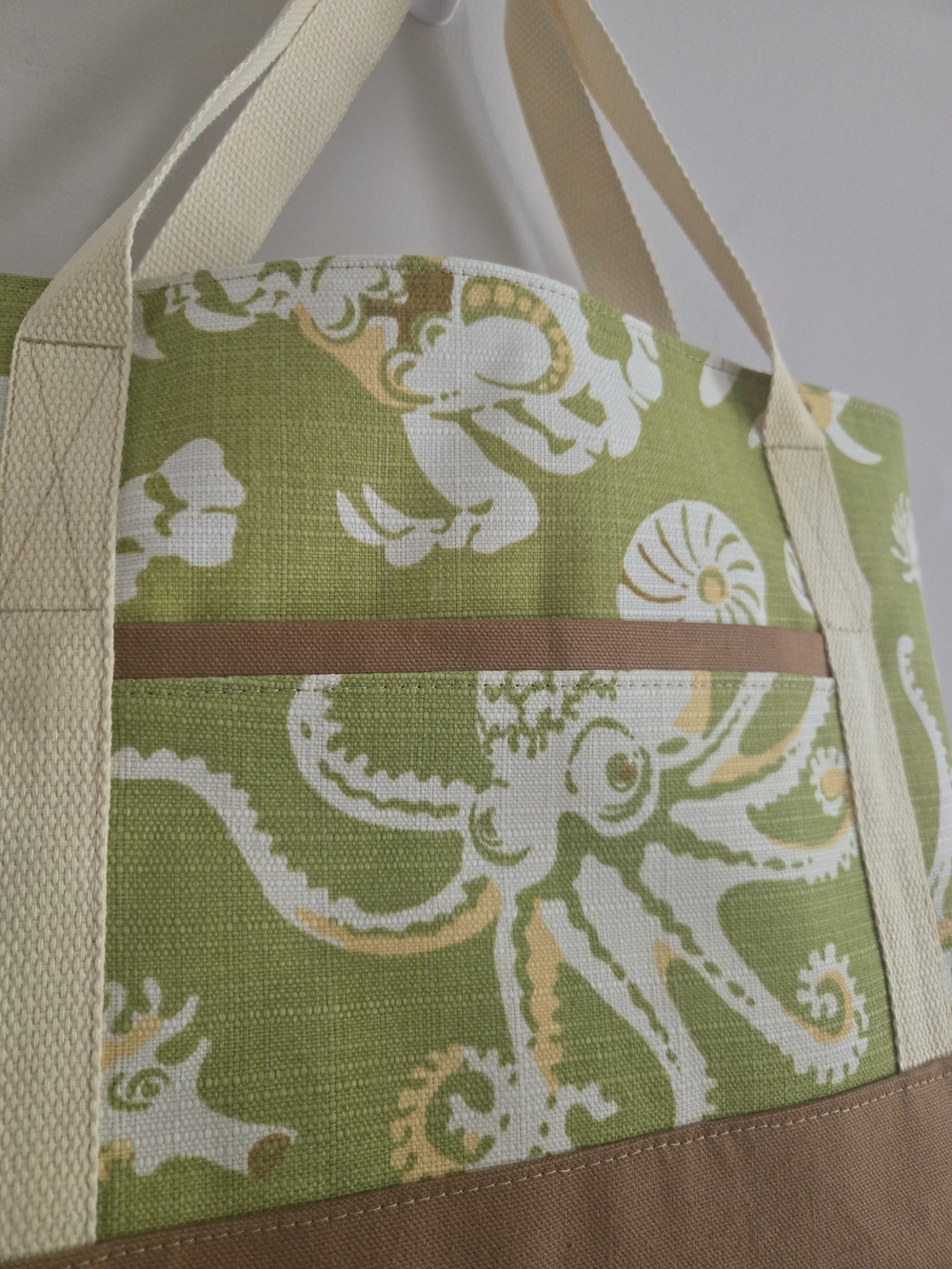 Vintage Fabric Octopus Print Canvas Tote Bag in Green